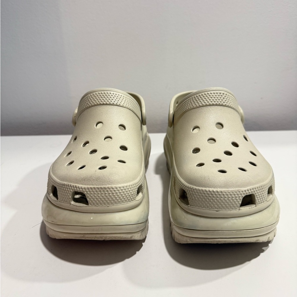 Women’s Mega Crush Clog Crocs Size 6 - Picture 2 of 4